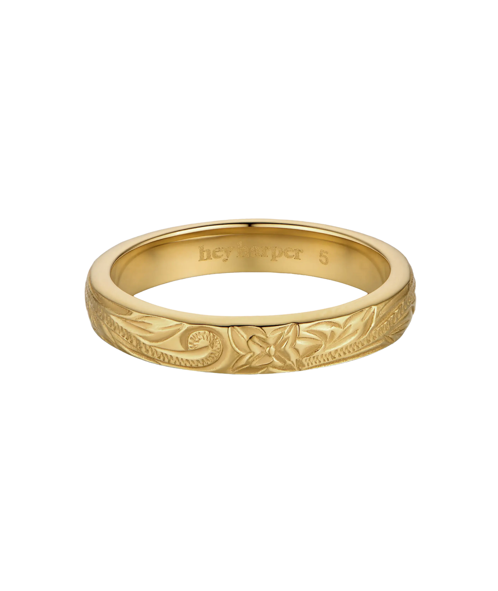 Daphne Essential Ring