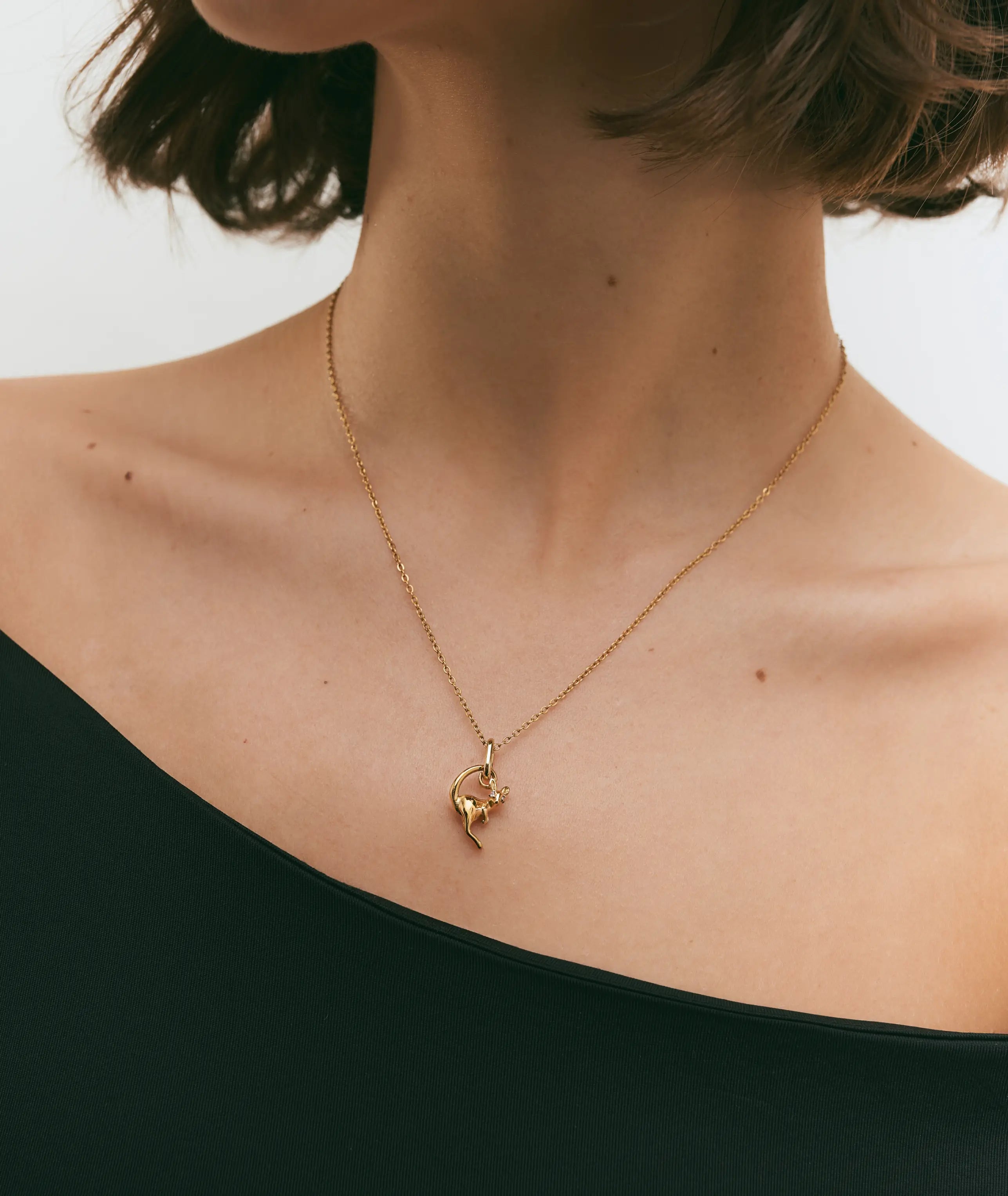 Kangaroo Charm + Miss Long Necklace