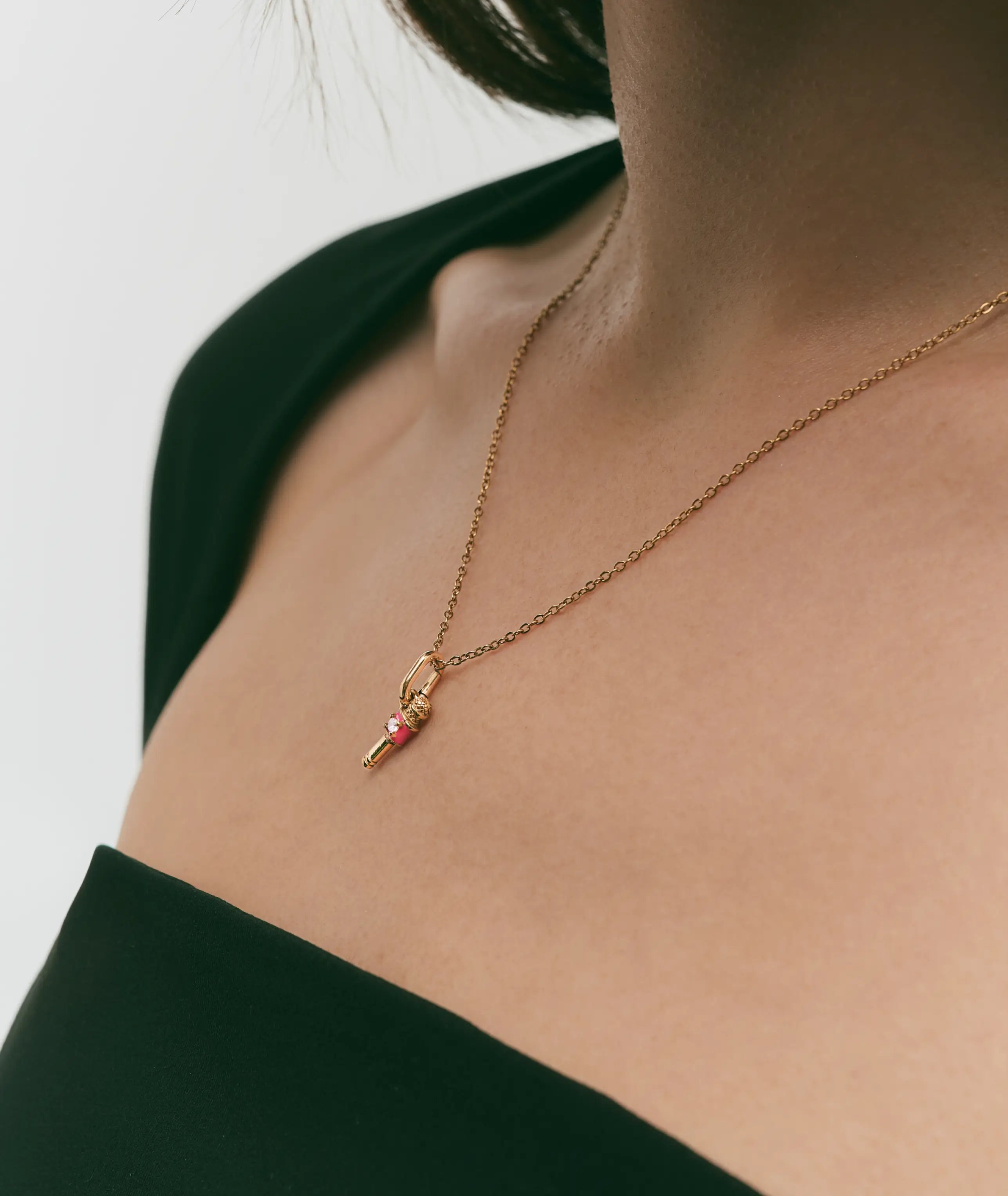Karaoke Queen Charm
