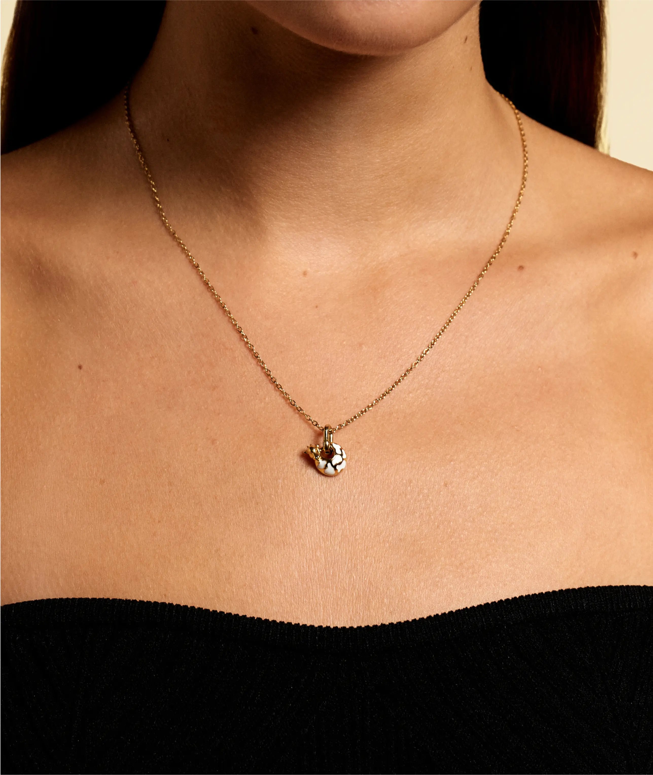 Moo Charm + Miss Long Necklace