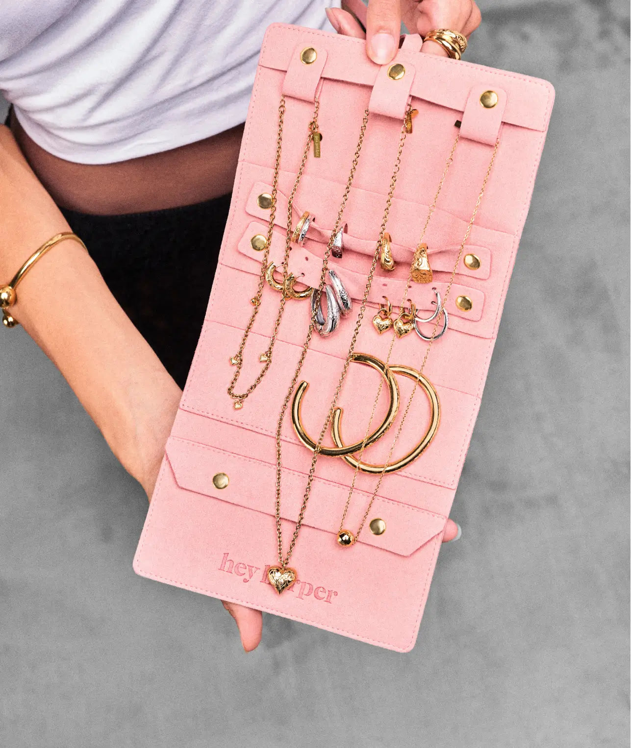Weekender Pouch - Coral Jewelry Case