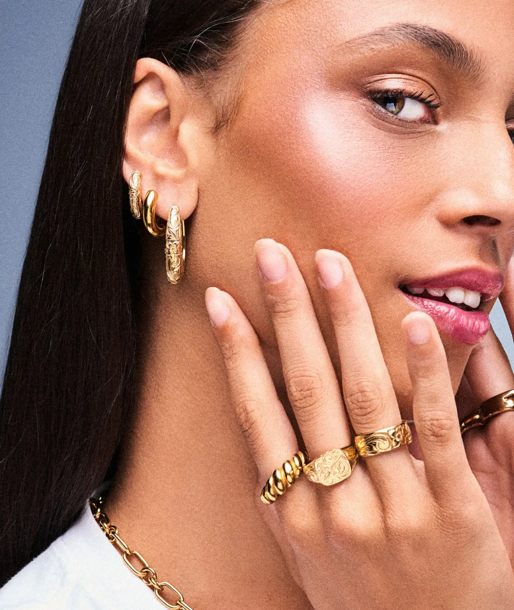 Daphne Bella Earrings