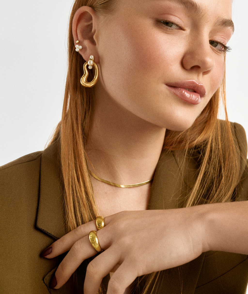 Nassau Choker